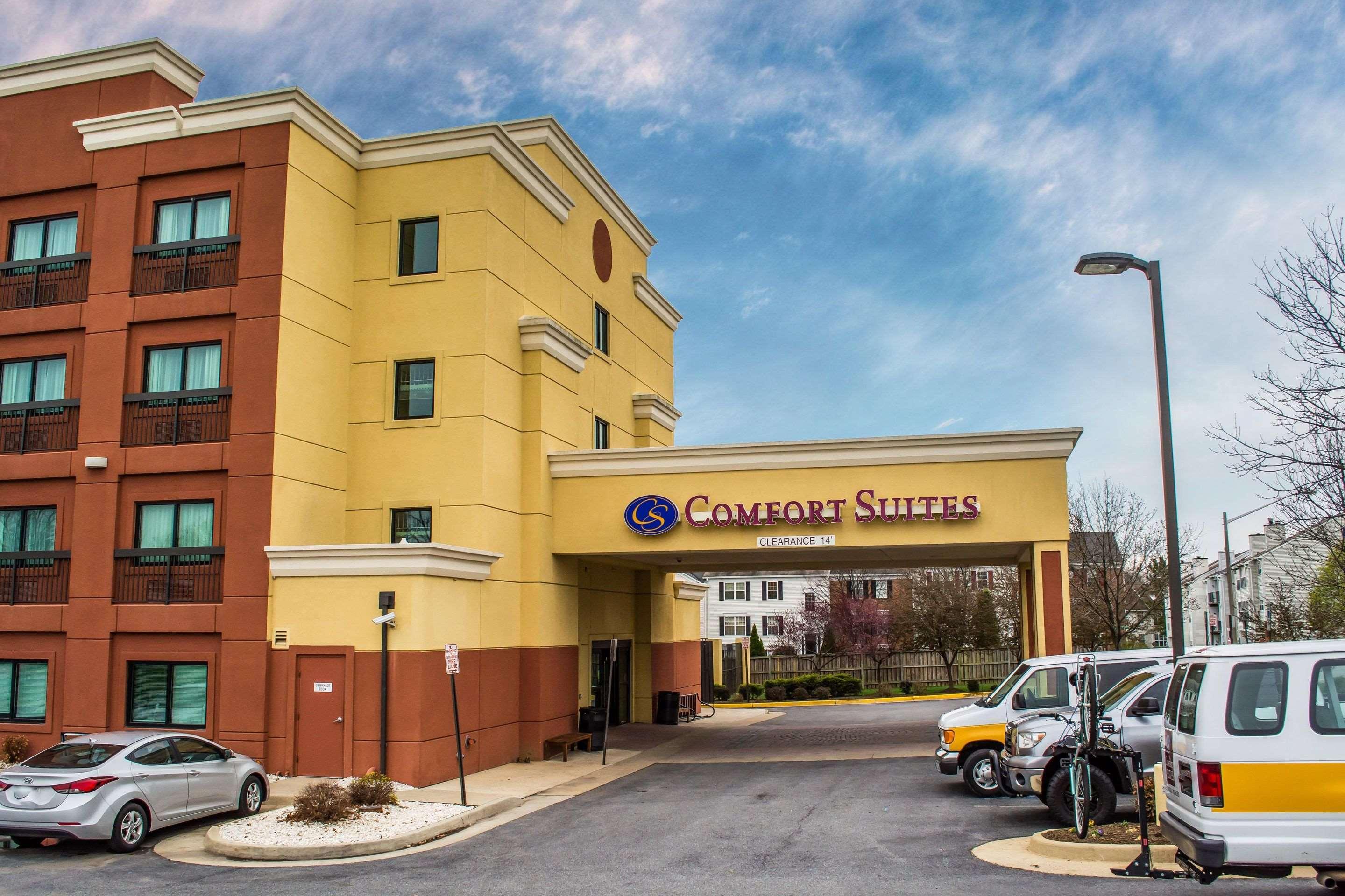Holiday Inn Express & Suites Leesburg - Historic District By Ihg Bagian luar foto