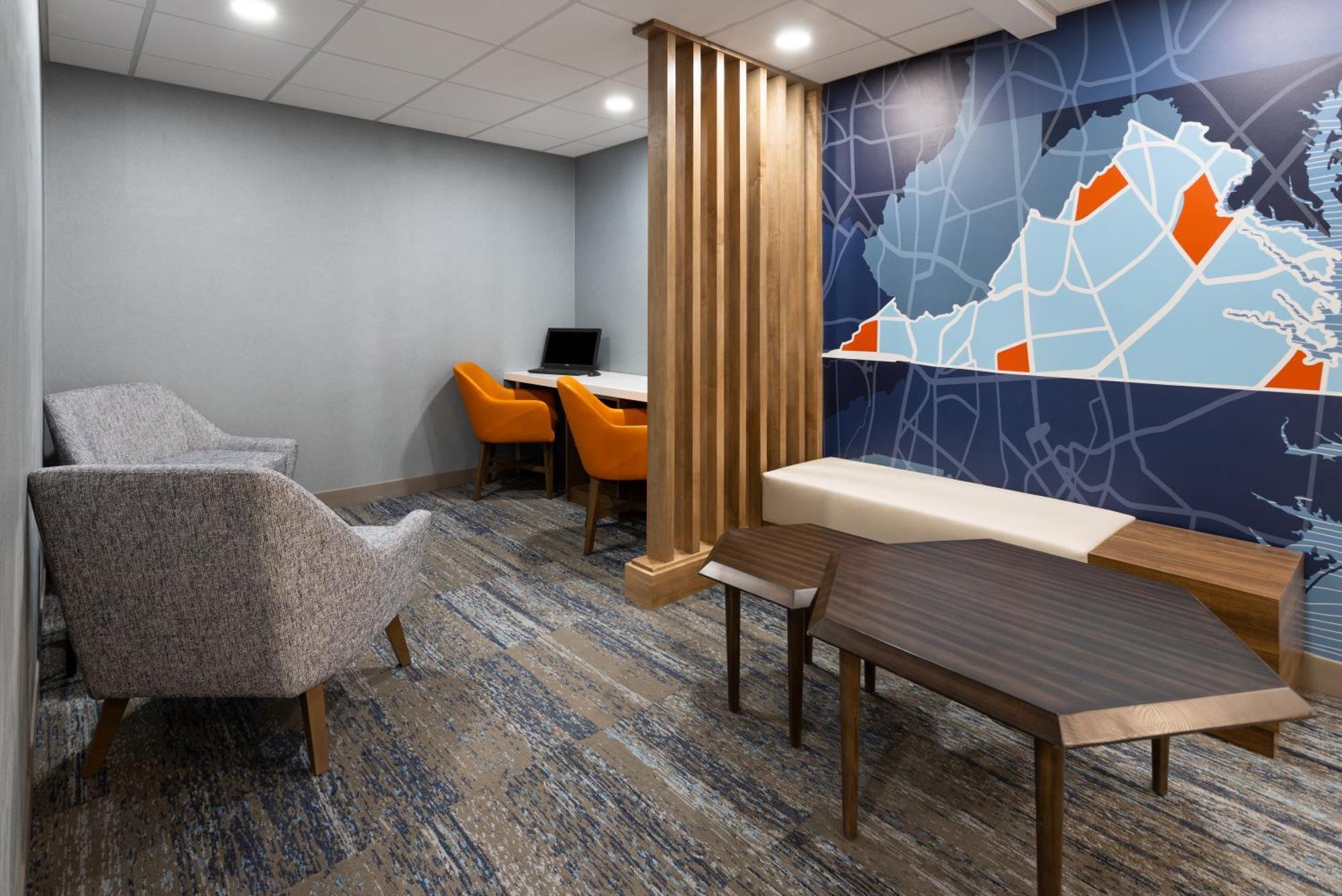 Holiday Inn Express & Suites Leesburg - Historic District By Ihg Bagian luar foto