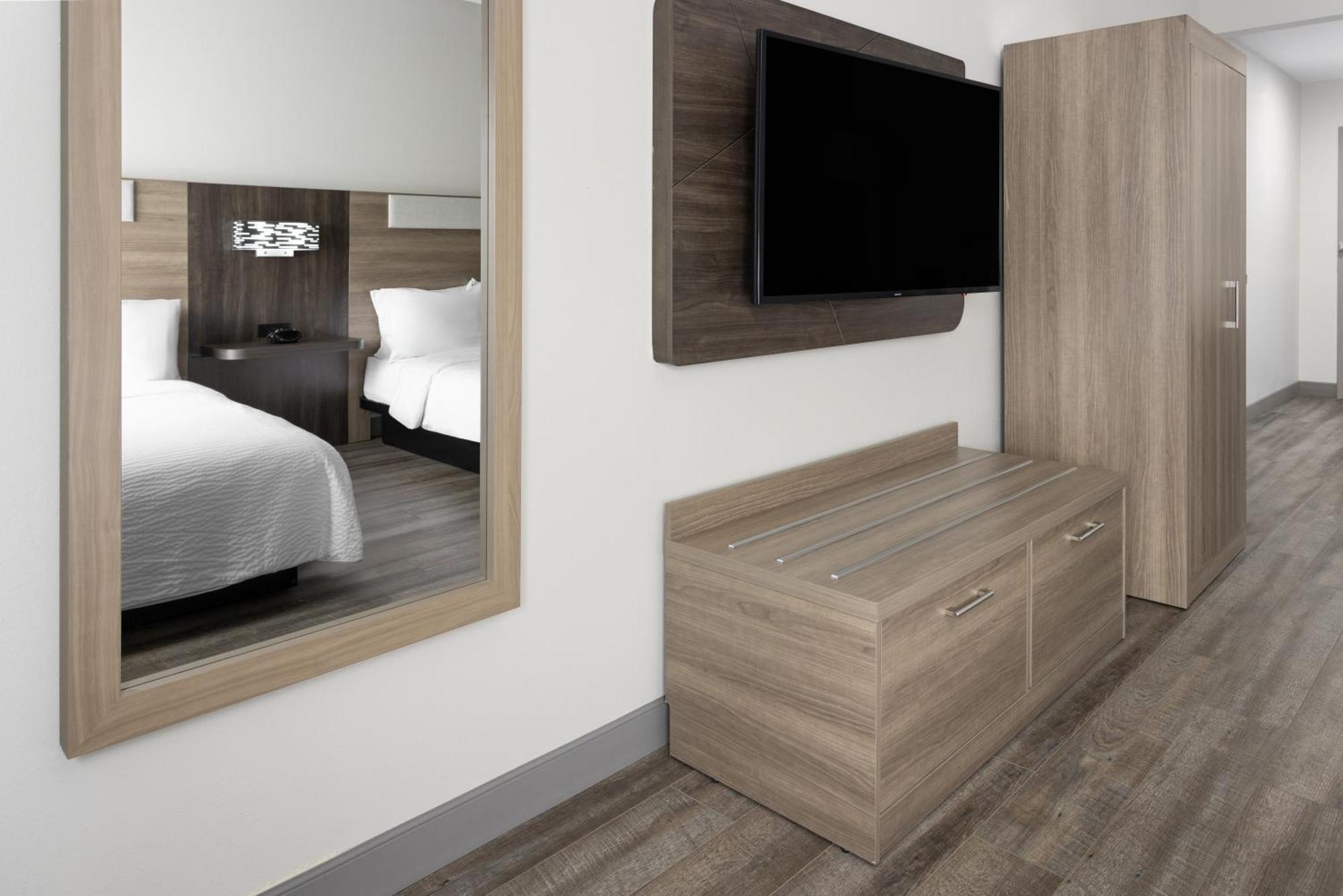 Holiday Inn Express & Suites Leesburg - Historic District By Ihg Bagian luar foto